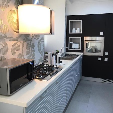 Donna Teresa Hotel Наполи Екстериор снимка