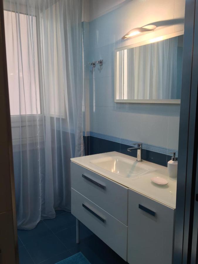 Donna Teresa Hotel Наполи Екстериор снимка